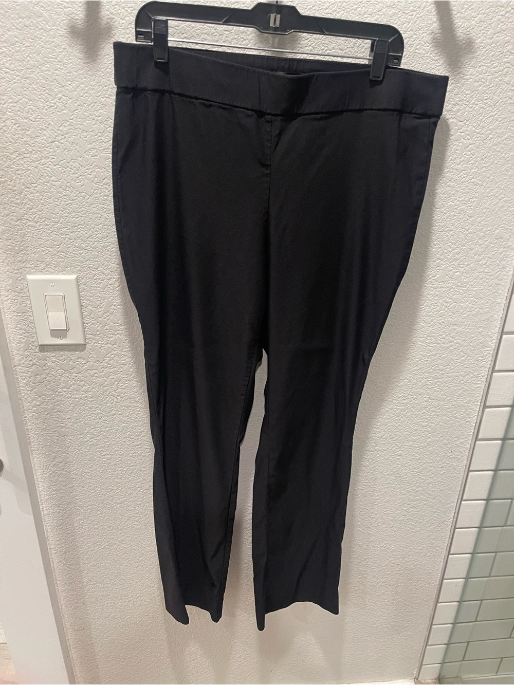 Simply Vera Vera Wang Black Pull-On Straight-Leg Trousers